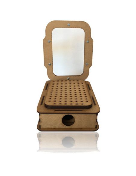 A5 thermoformer for Worbla — compact vacuum forming machine