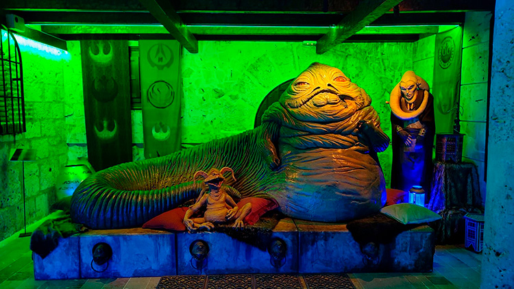 Recreación del trono de Jabba the Hutt para tematización por Juan Villa